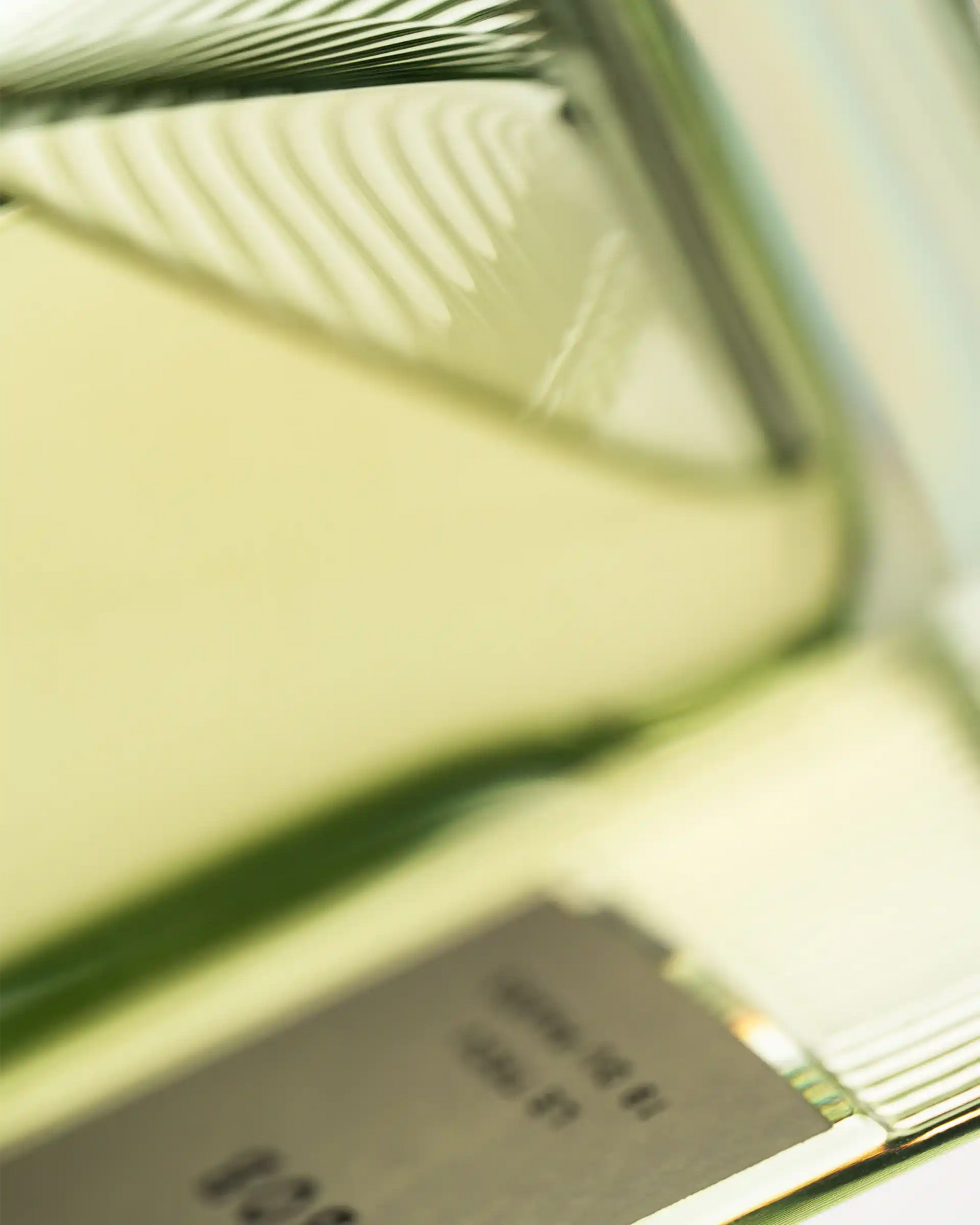 Eight&Bob Le Trou 19 Du Phare Fragrance