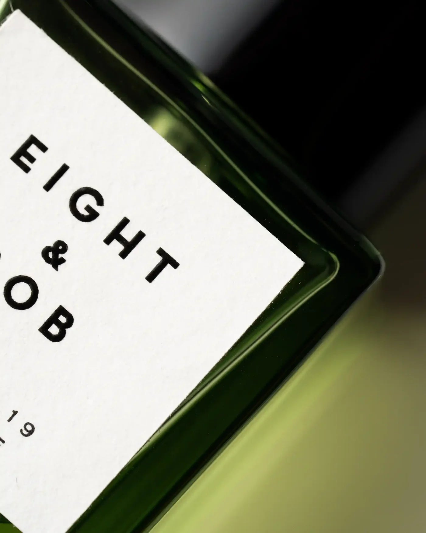 Eight&Bob Le Trou 19 Du Phare Fragrance